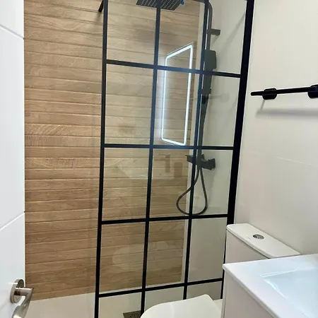 Playa Centro Ii, A Estrenar, 5 Huespedes Vut-5248-as * Χιχόν